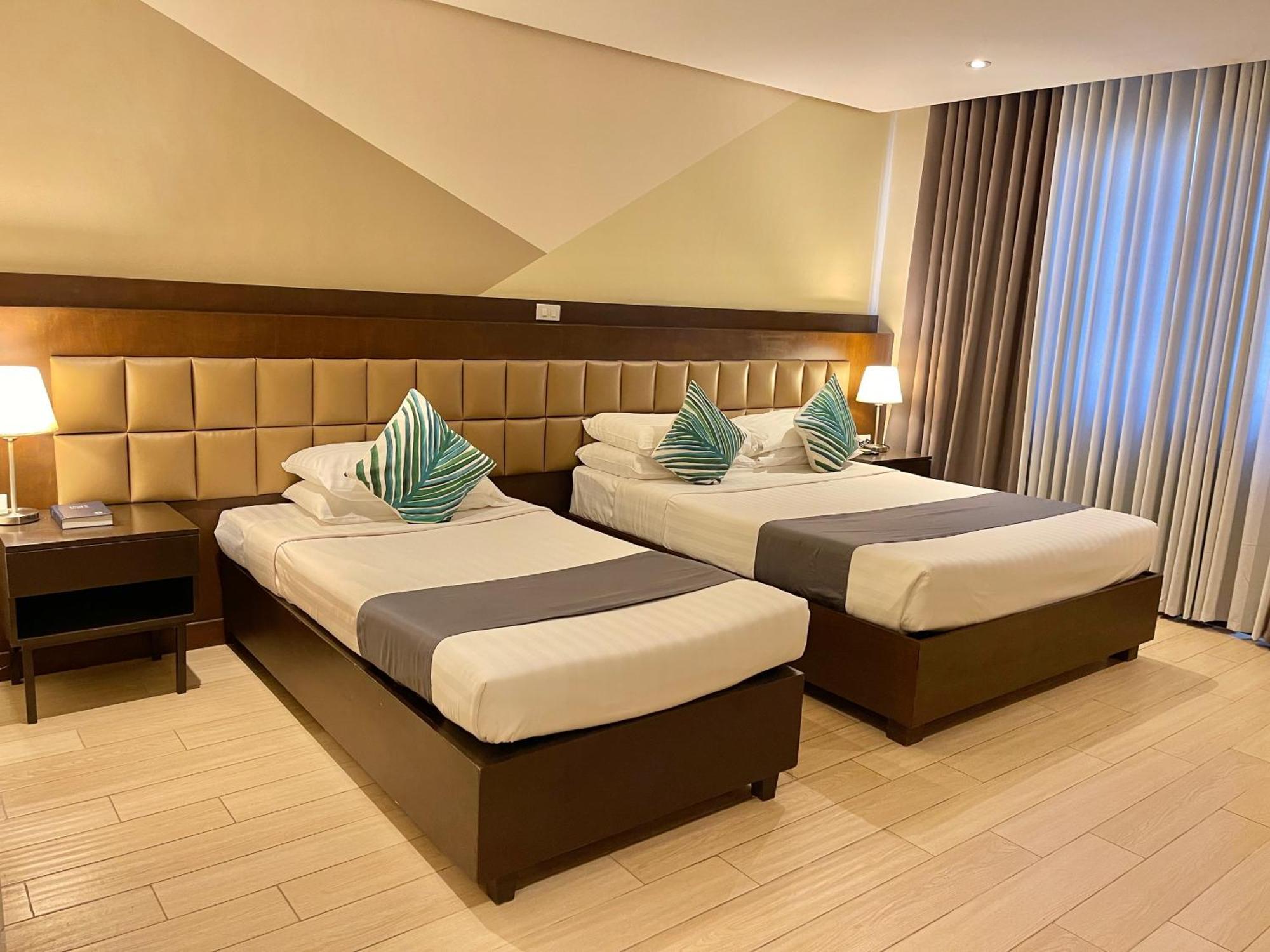 The Vip Hotel Cagayan de Oro Bagian luar foto