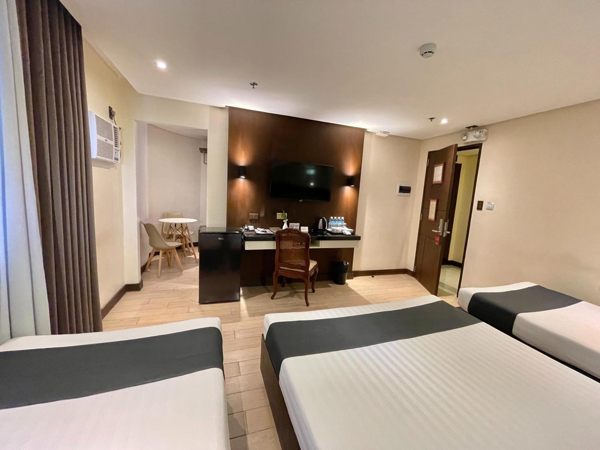 The Vip Hotel Cagayan de Oro Bagian luar foto
