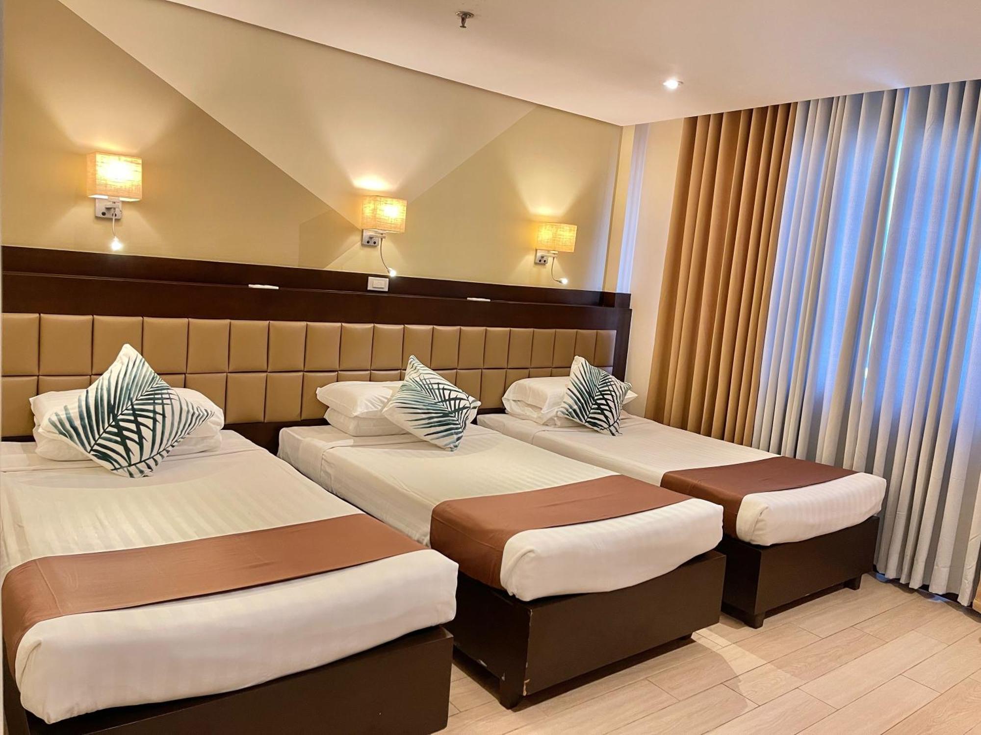 The Vip Hotel Cagayan de Oro Bagian luar foto
