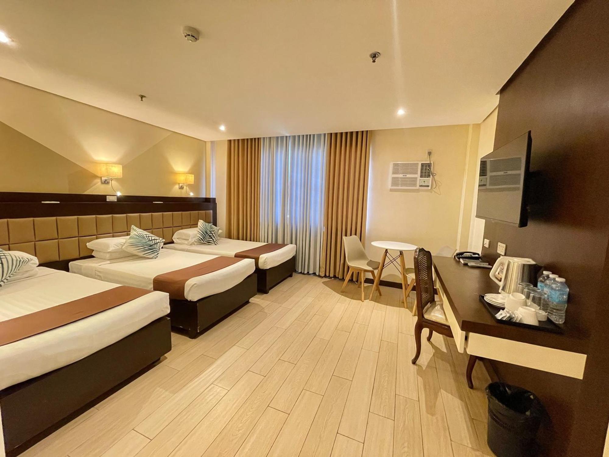 The Vip Hotel Cagayan de Oro Bagian luar foto