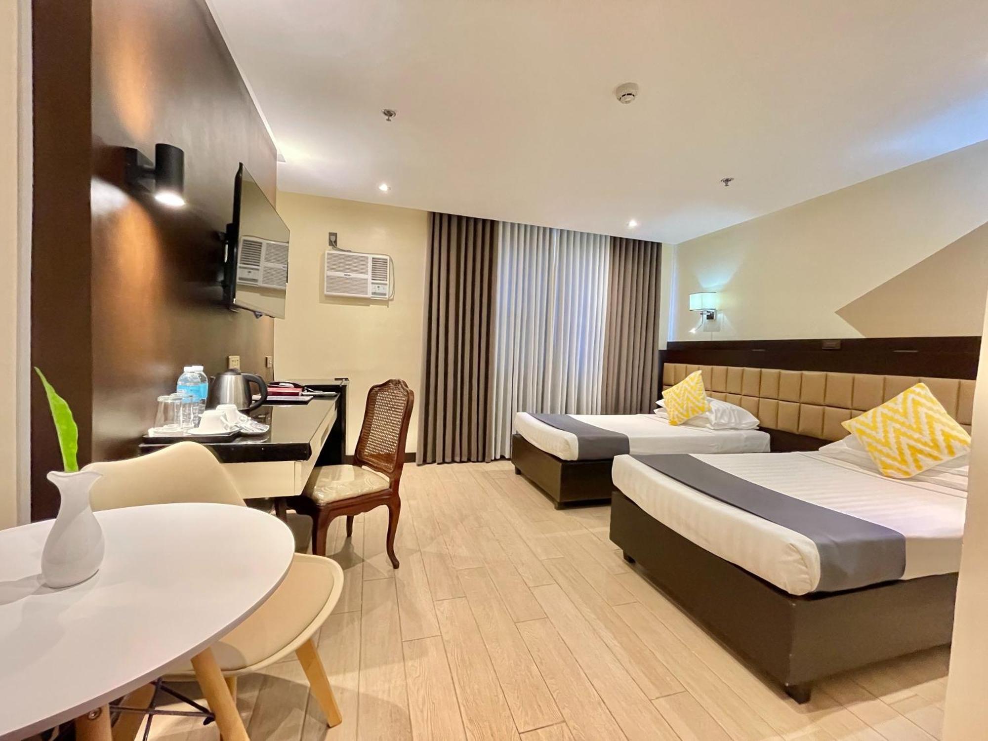 The Vip Hotel Cagayan de Oro Bagian luar foto