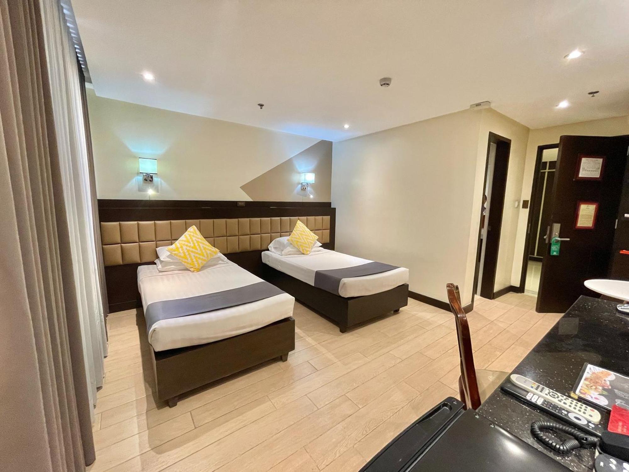 The Vip Hotel Cagayan de Oro Bagian luar foto