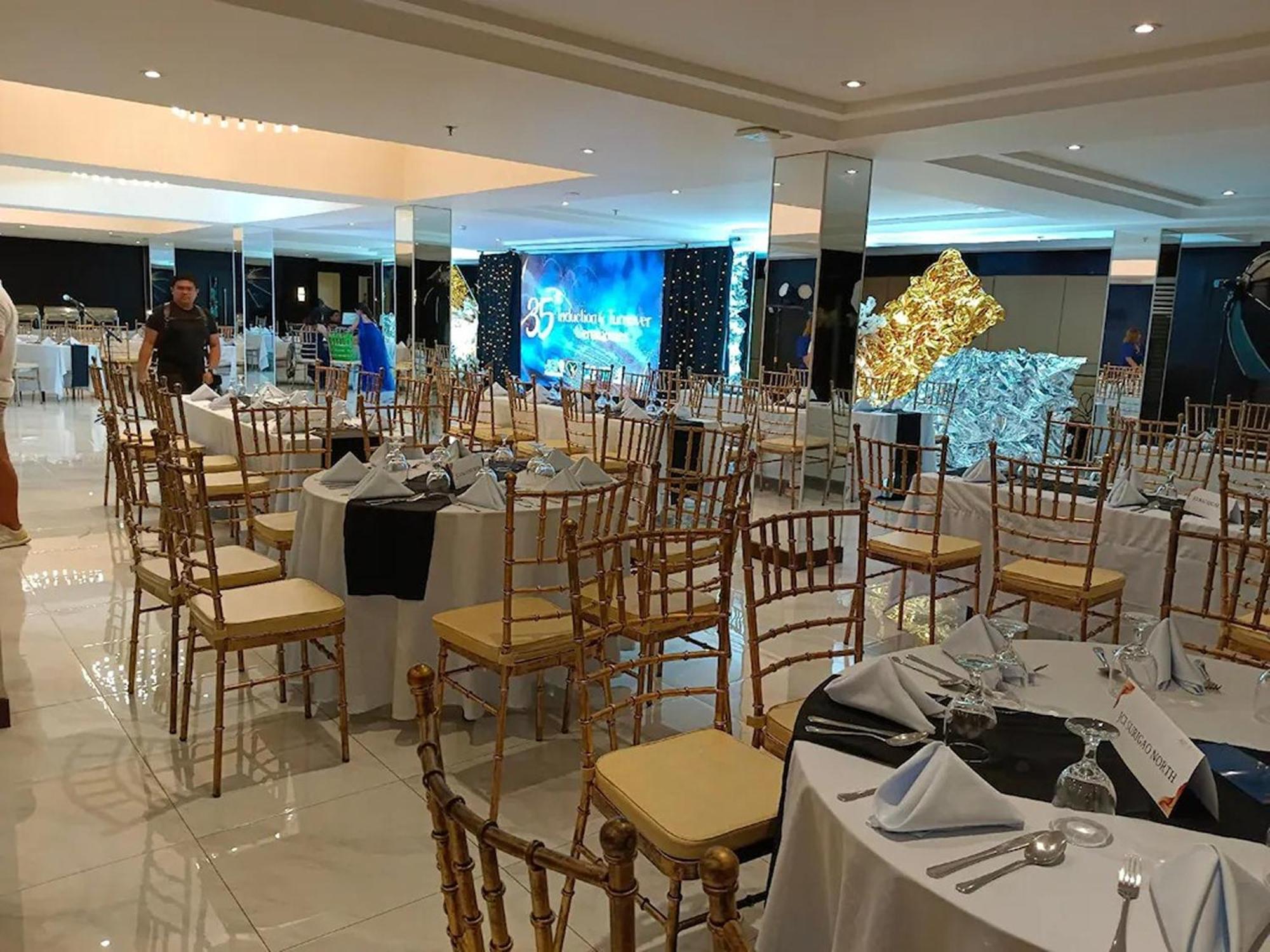 The Vip Hotel Cagayan de Oro Bagian luar foto